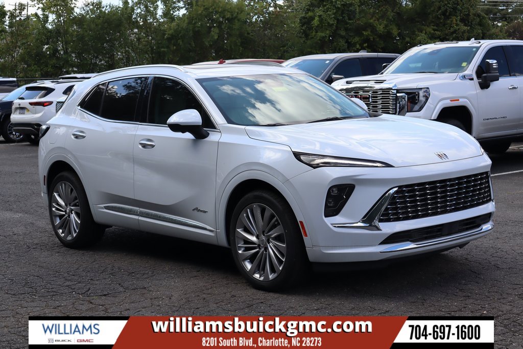 2025 Buick Envision Avenir's photo