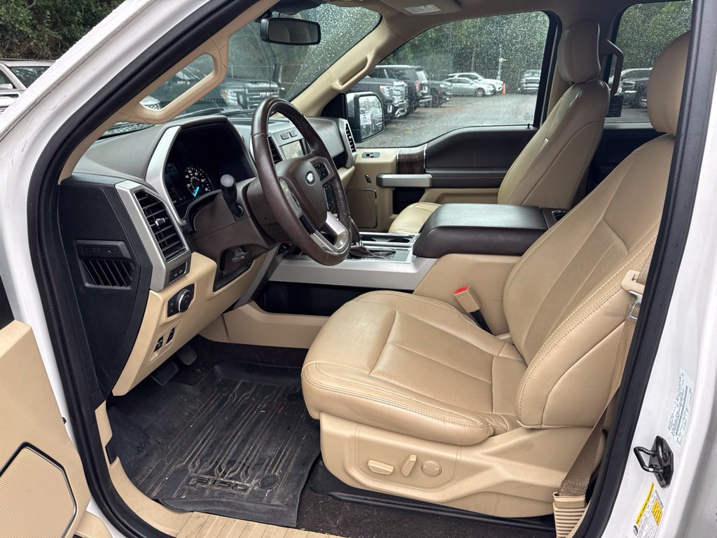 2019 Ford F-150 Lariat - Photo 9
