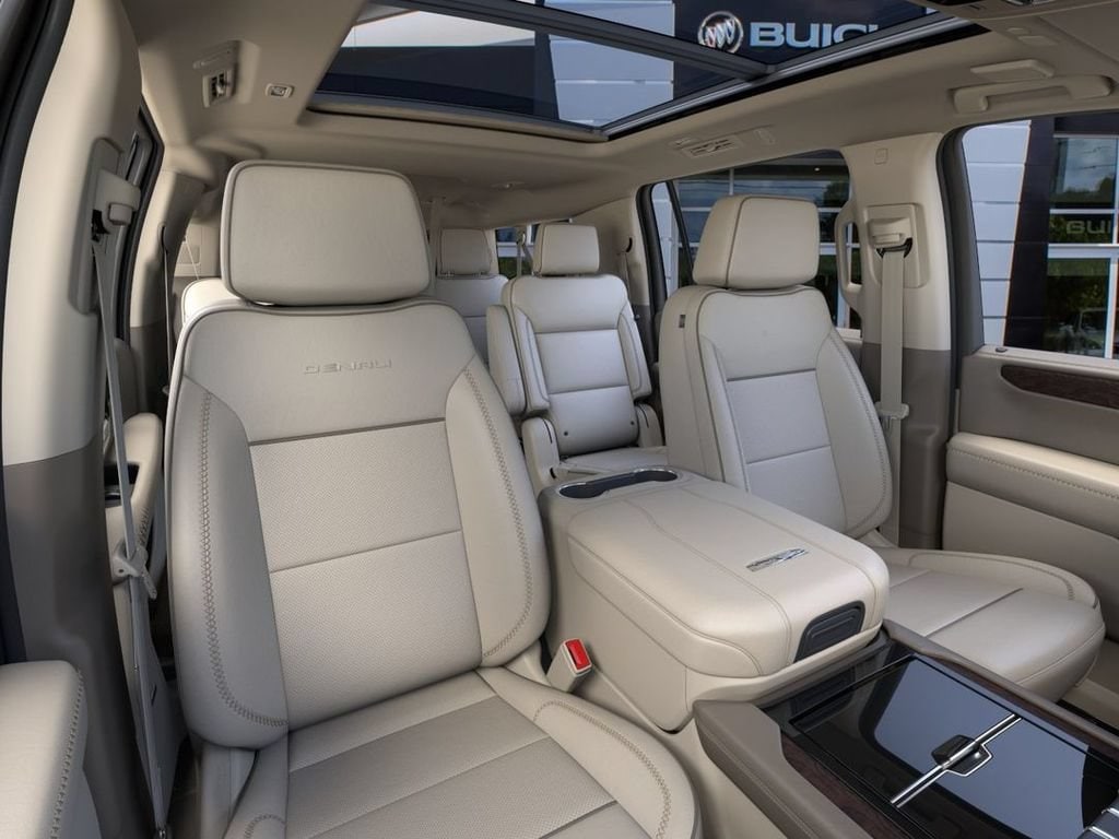 2026 GMC Yukon XL Denali - Photo 16