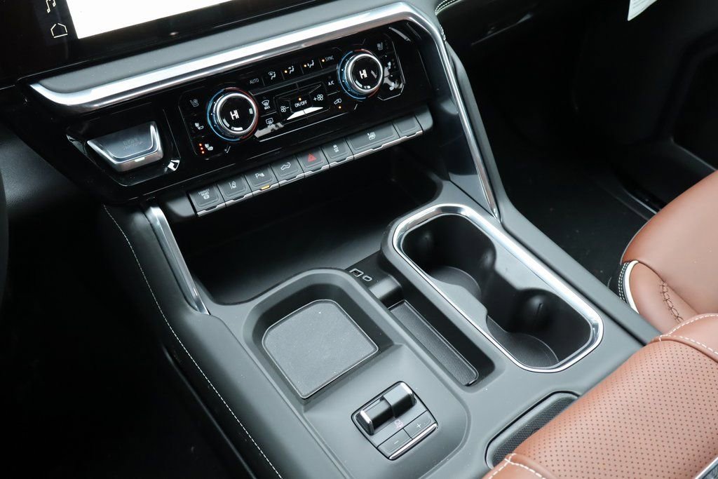 2026 GMC Sierra 3500HD Denali Ultimate - Photo 20