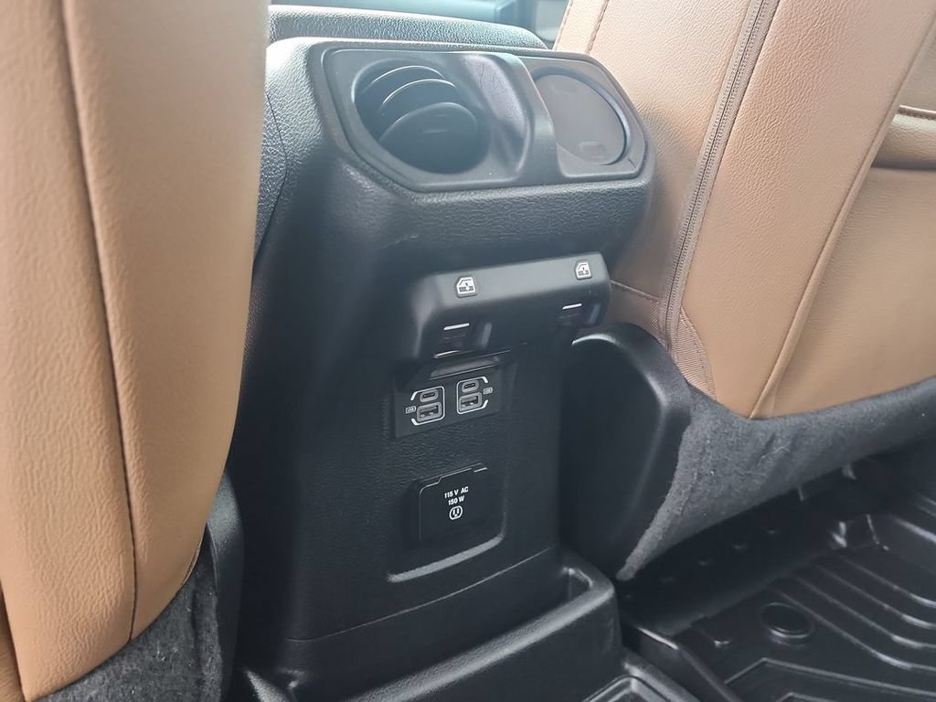 2021 Jeep Wrangler Unlimited Sahara - Photo 21