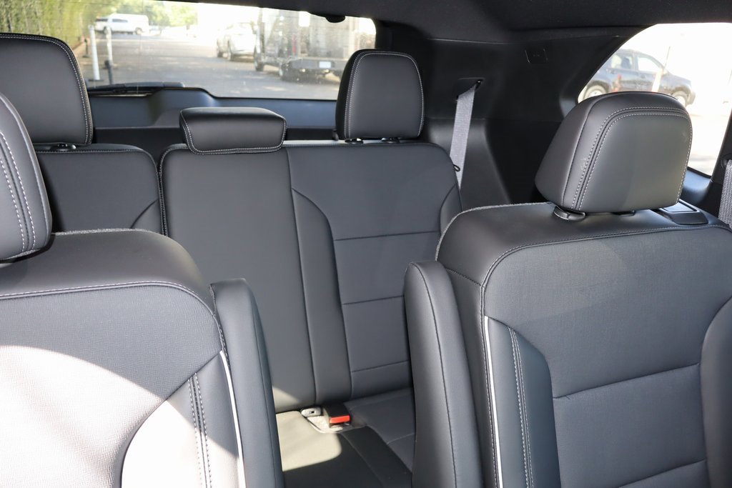 2025 Buick Enclave Preferred - Photo 23