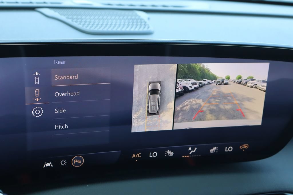 2026 Buick Enclave Sport Touring - Photo 16