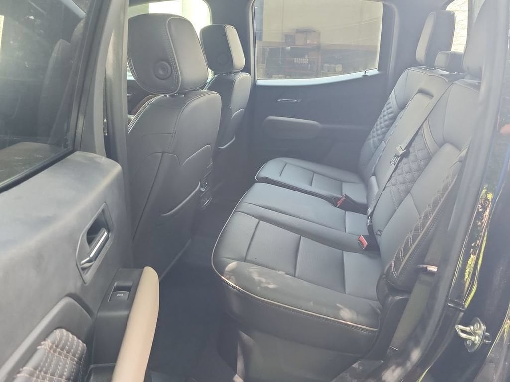 2025 GMC Canyon Denali - Photo 24