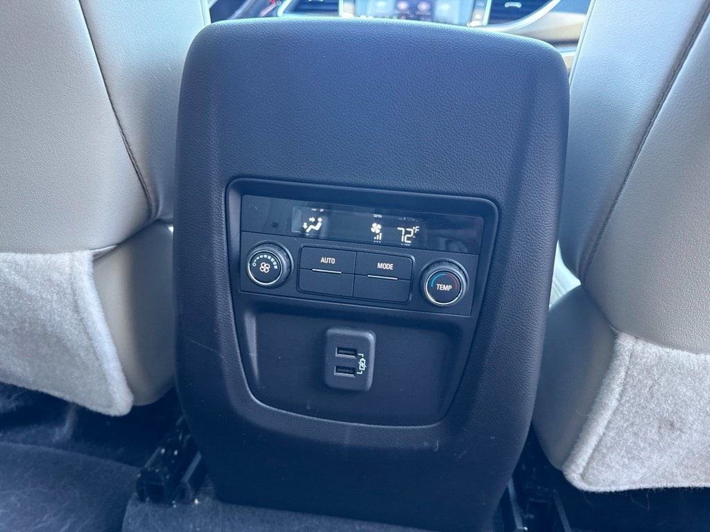 2024 Buick Enclave Essence - Photo 19