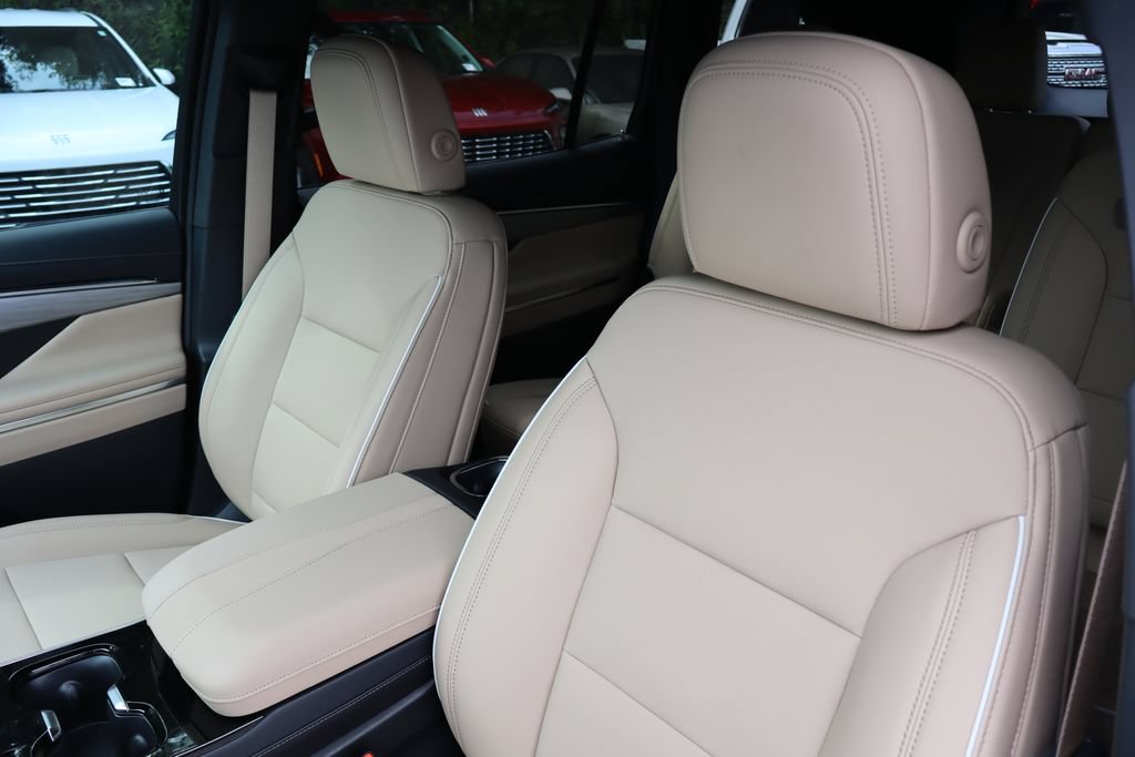 2026 Buick Enclave Preferred - Photo 12
