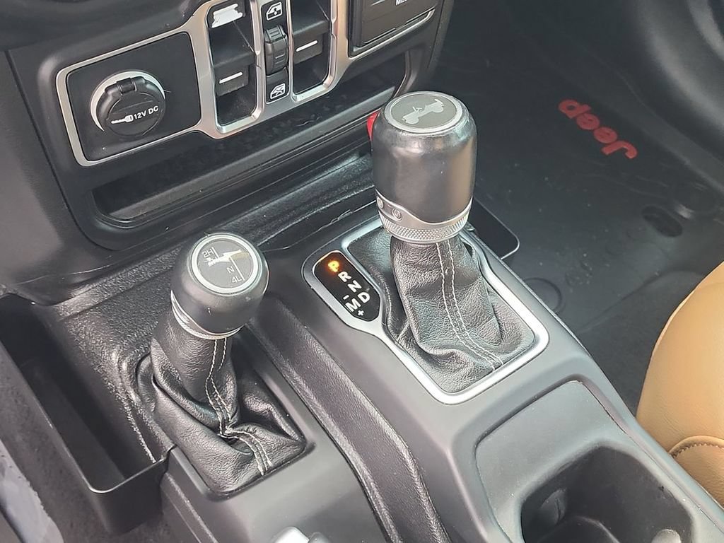 2021 Jeep Wrangler Unlimited Sahara - Photo 16