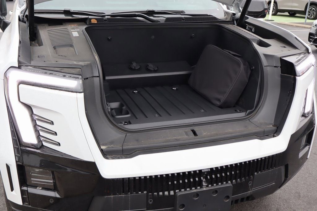 2026 GMC Sierra EV Elevation - Photo 28