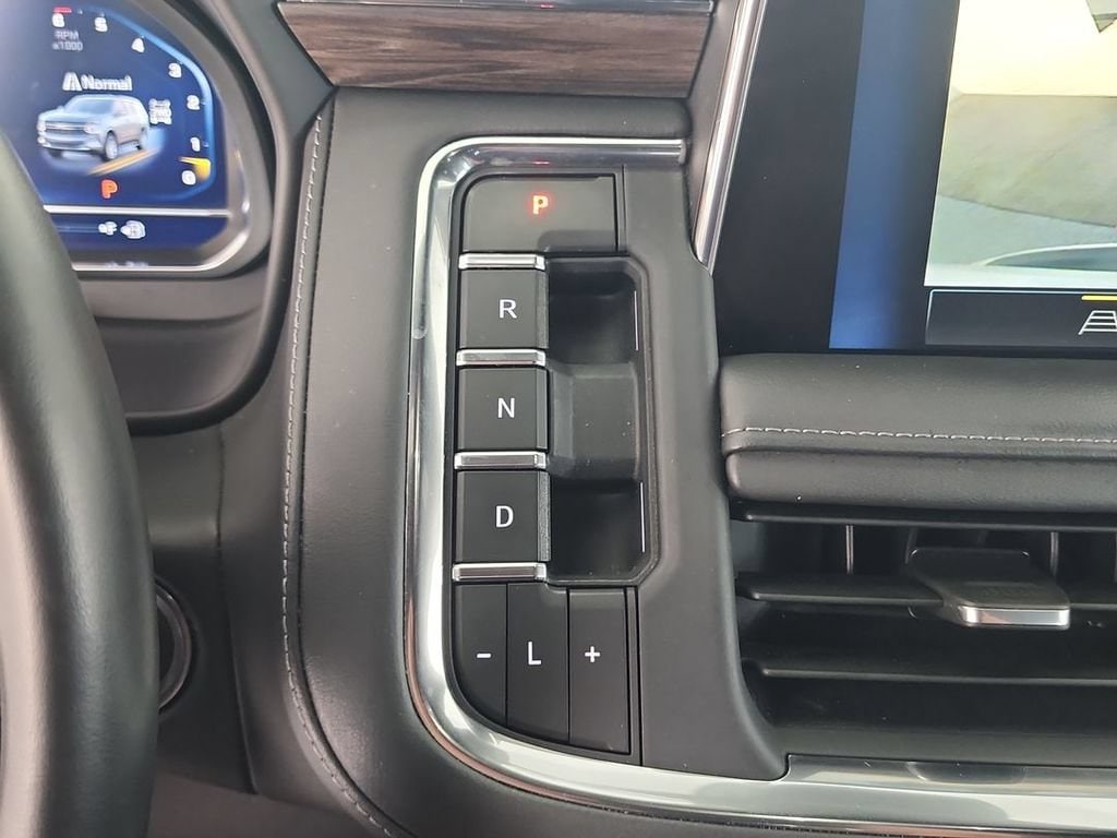 2023 Chevrolet Tahoe LT - Photo 16