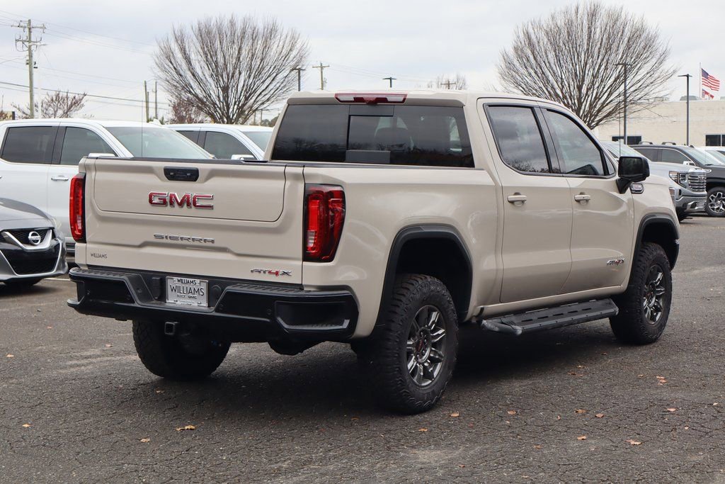 2026 GMC Sierra 1500 AT4X - Photo 7