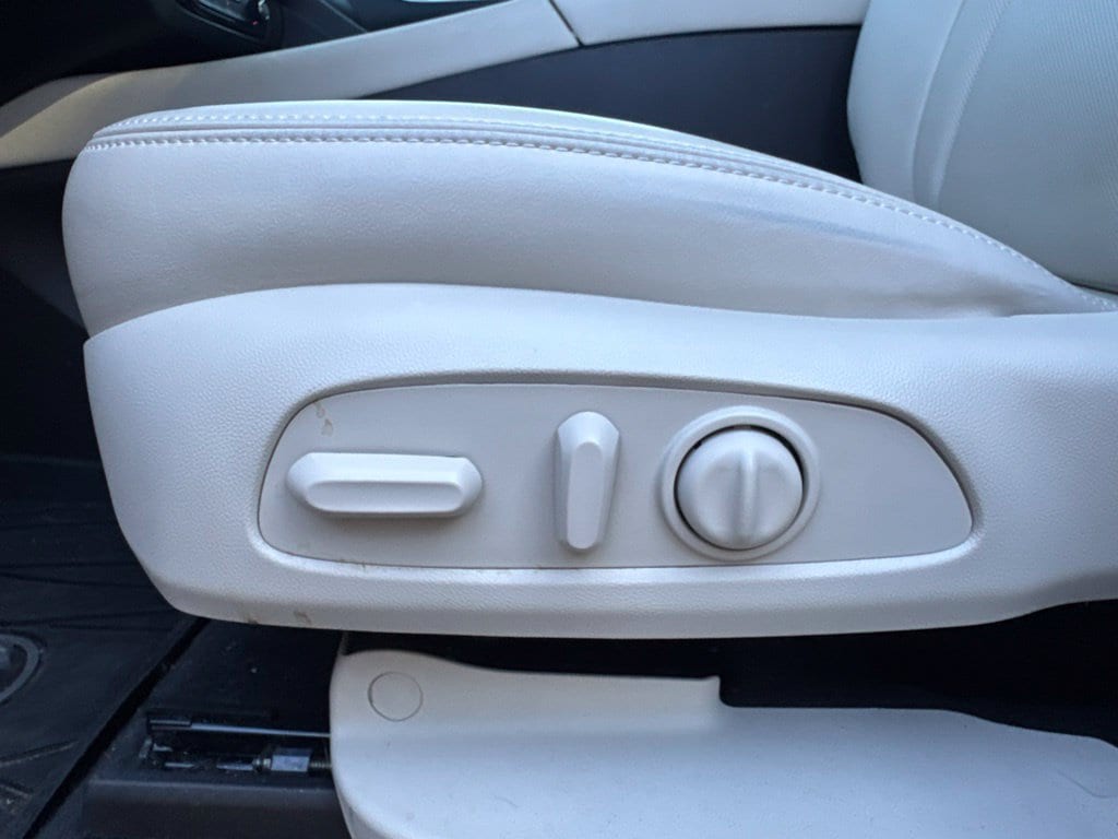 2024 Buick Enclave Essence - Photo 24