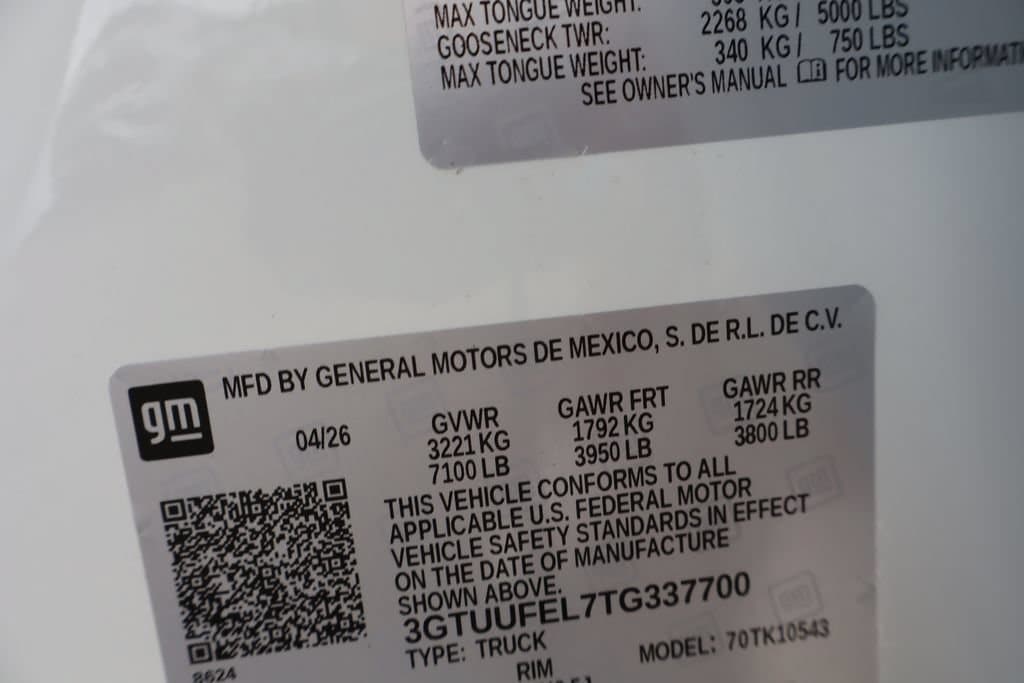 2026 GMC Sierra 1500 AT4X - Photo 24