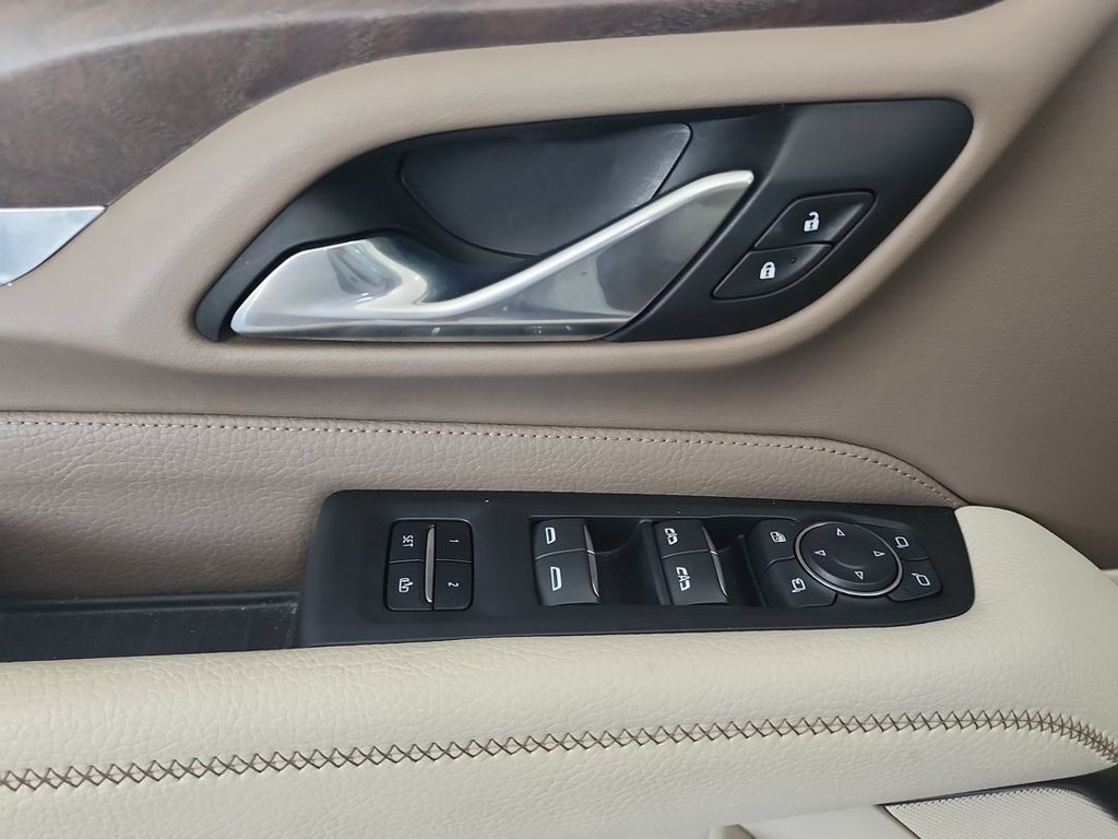 2021 GMC Yukon Denali - Photo 22