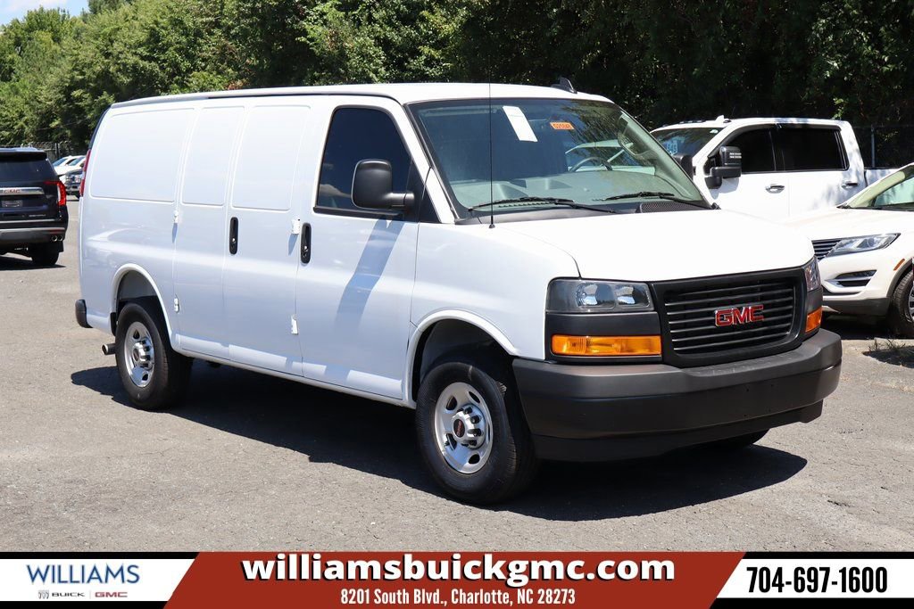 2025 GMC Savana 2500's photo