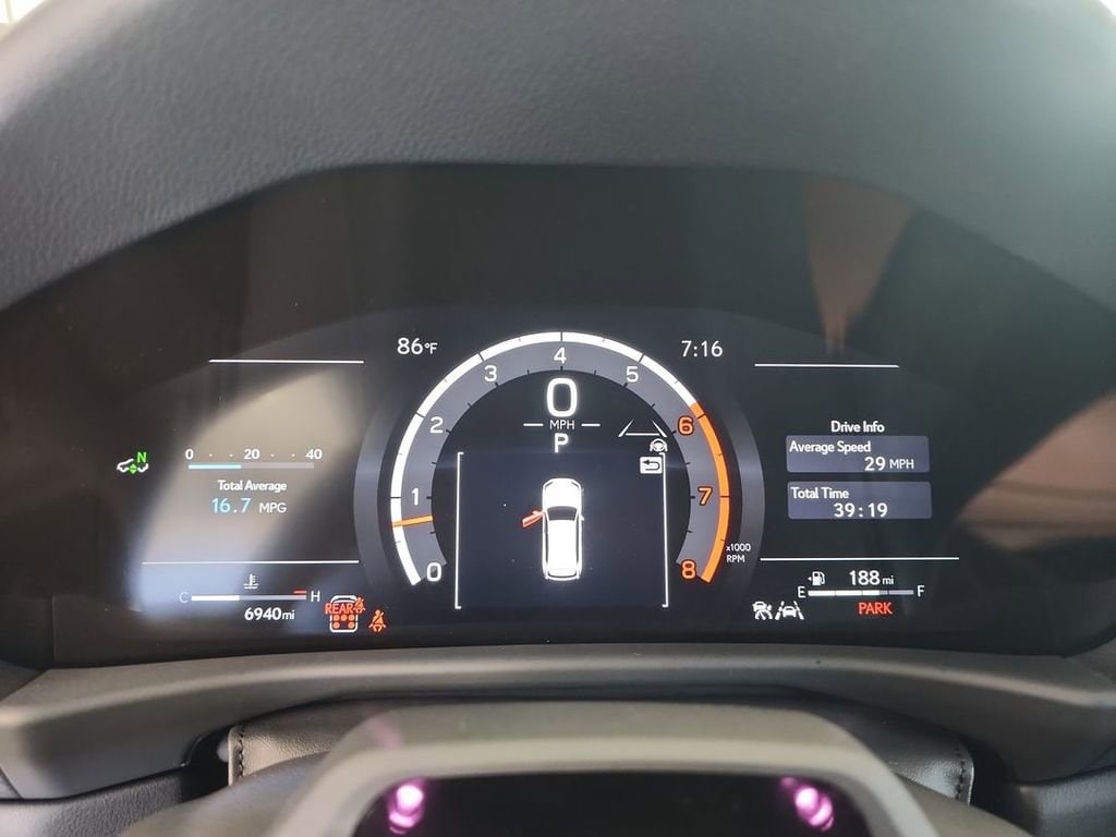 2025 Lexus LX F-Sport - Photo 11