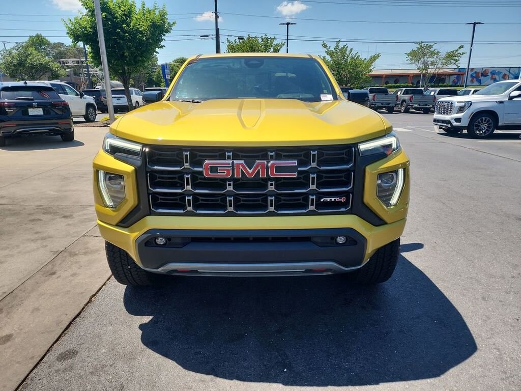 Used 2023 GMC Canyon AT4 Truck