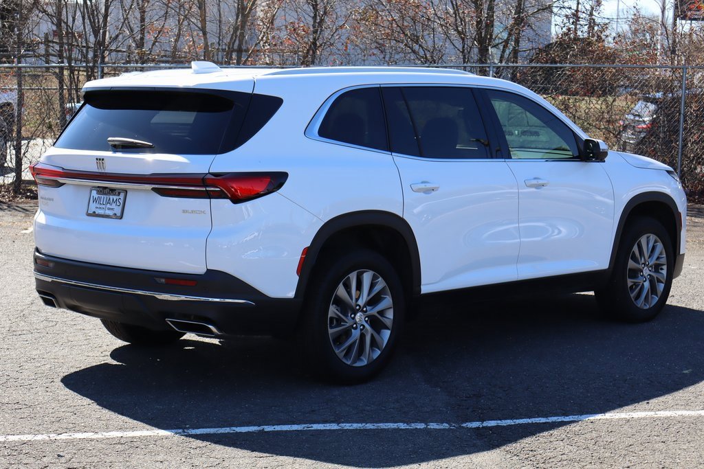 2025 Buick Enclave Preferred - Photo 7