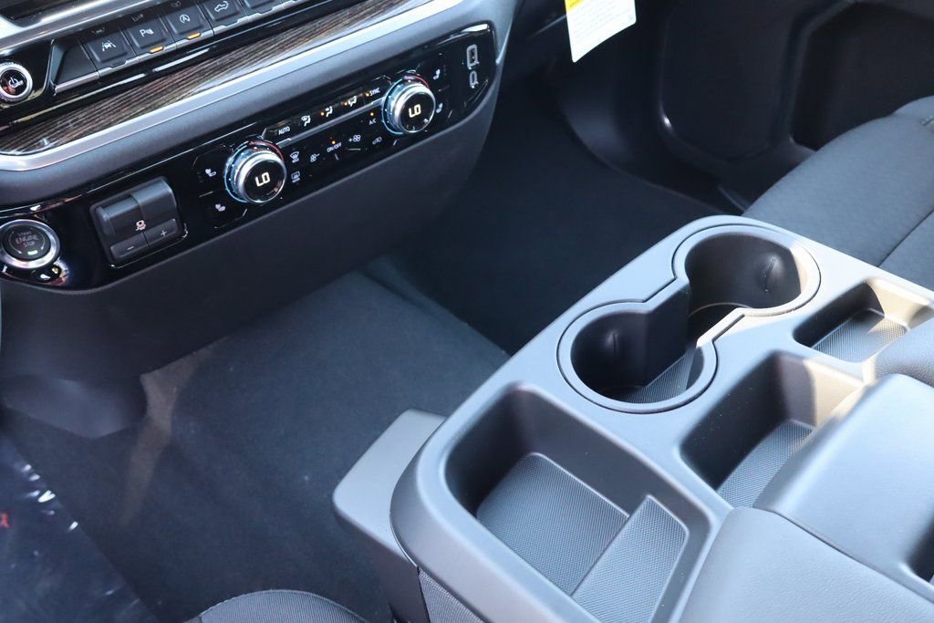 2026 GMC Sierra 1500 SLE - Photo 17