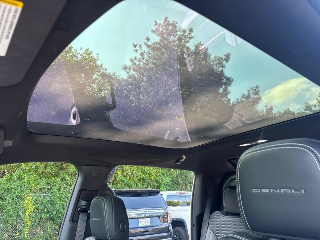 2026 GMC Sierra EV Denali - Photo 16