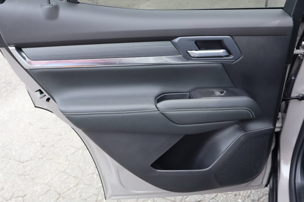 2027 GMC Terrain Elevation - Photo 17