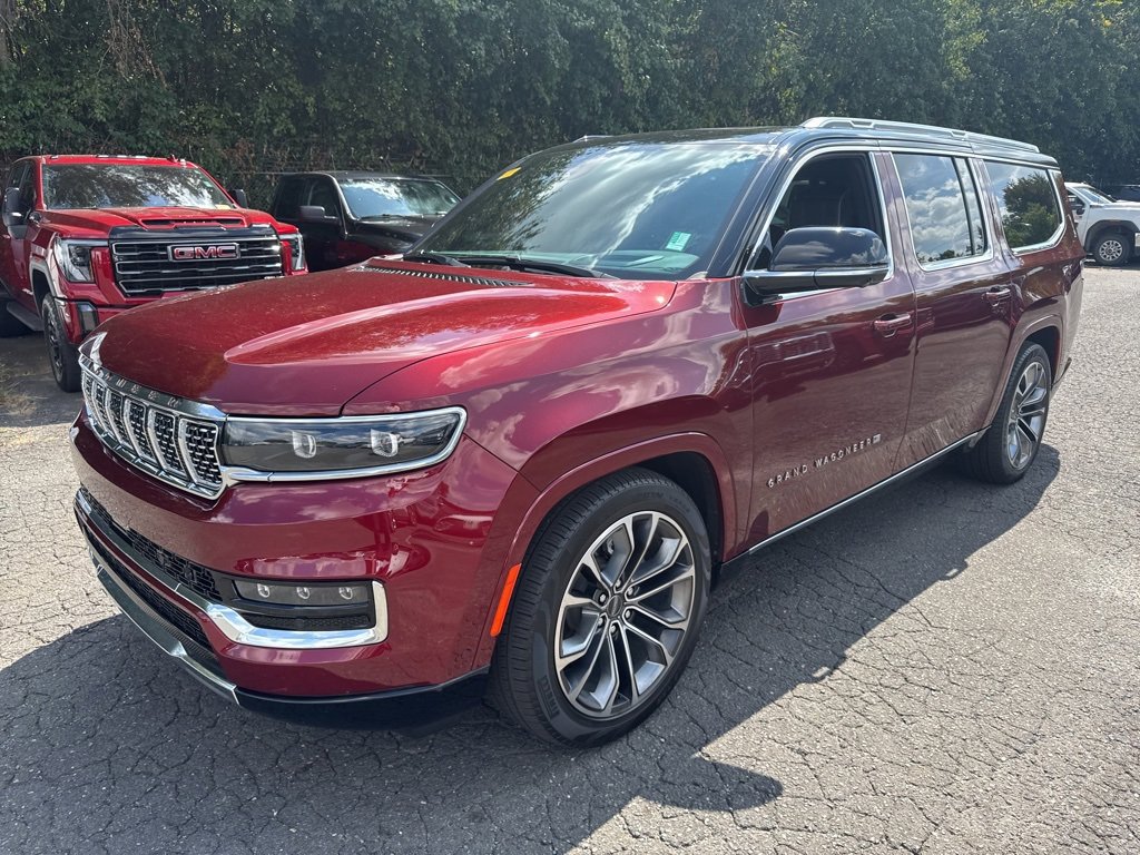 2024 Jeep Grand Wagoneer III photo 2