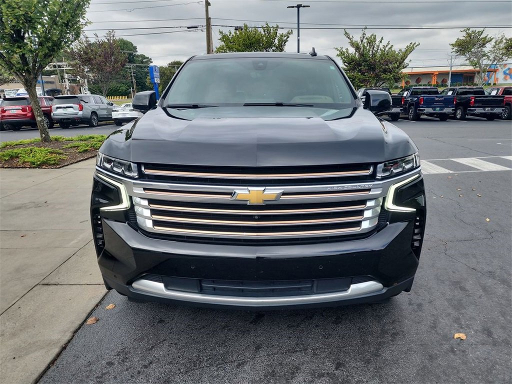 2021 Chevrolet Suburban High Country photo 2