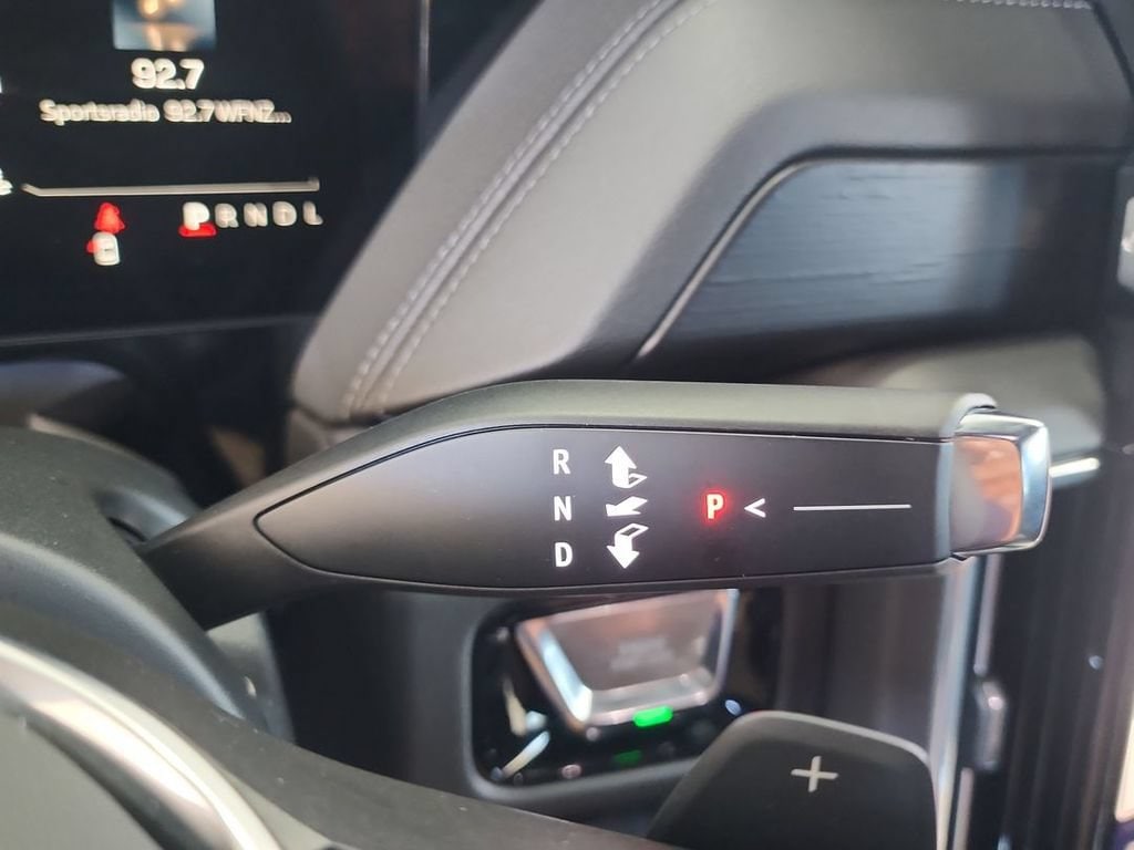 2025 GMC Yukon XL Denali - Photo 16