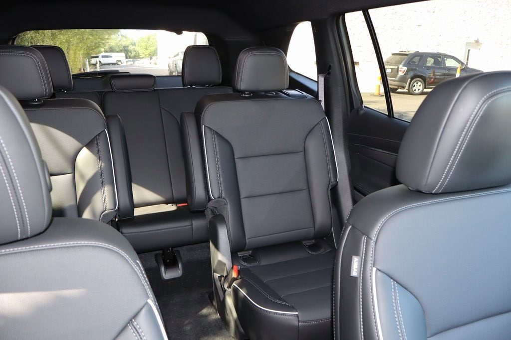 2025 Buick Enclave Preferred - Photo 24