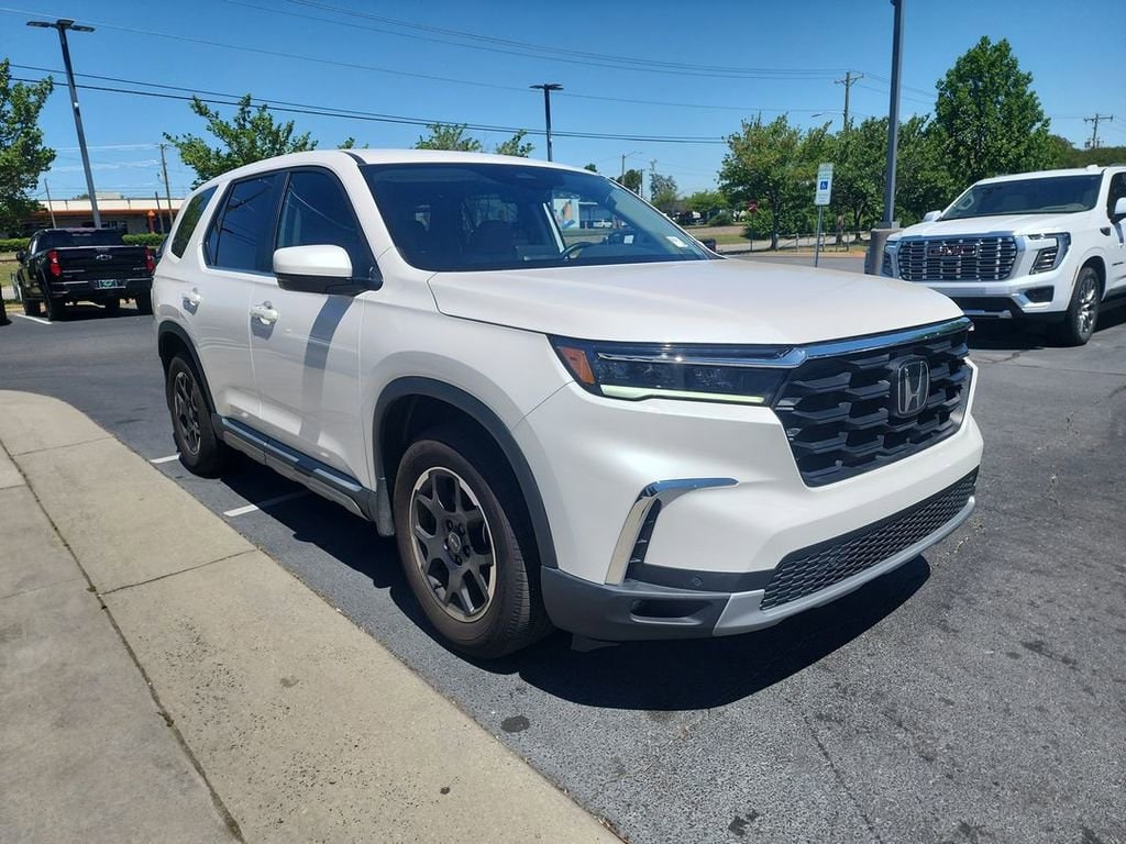 Used 2025 Honda Pilot EX-L SUV