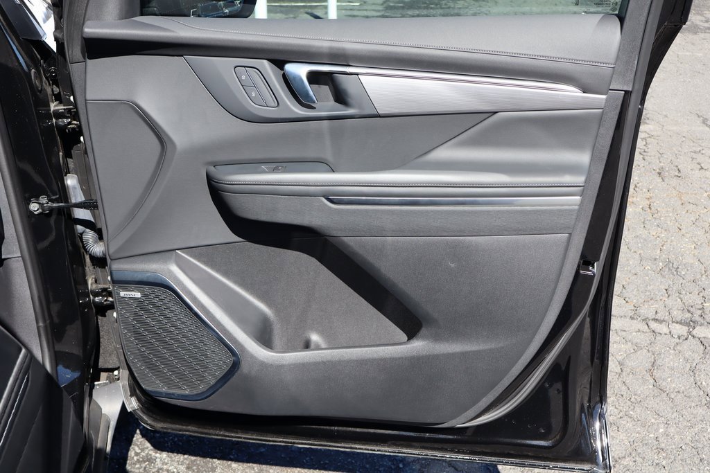 2025 Buick Enclave Preferred - Photo 26