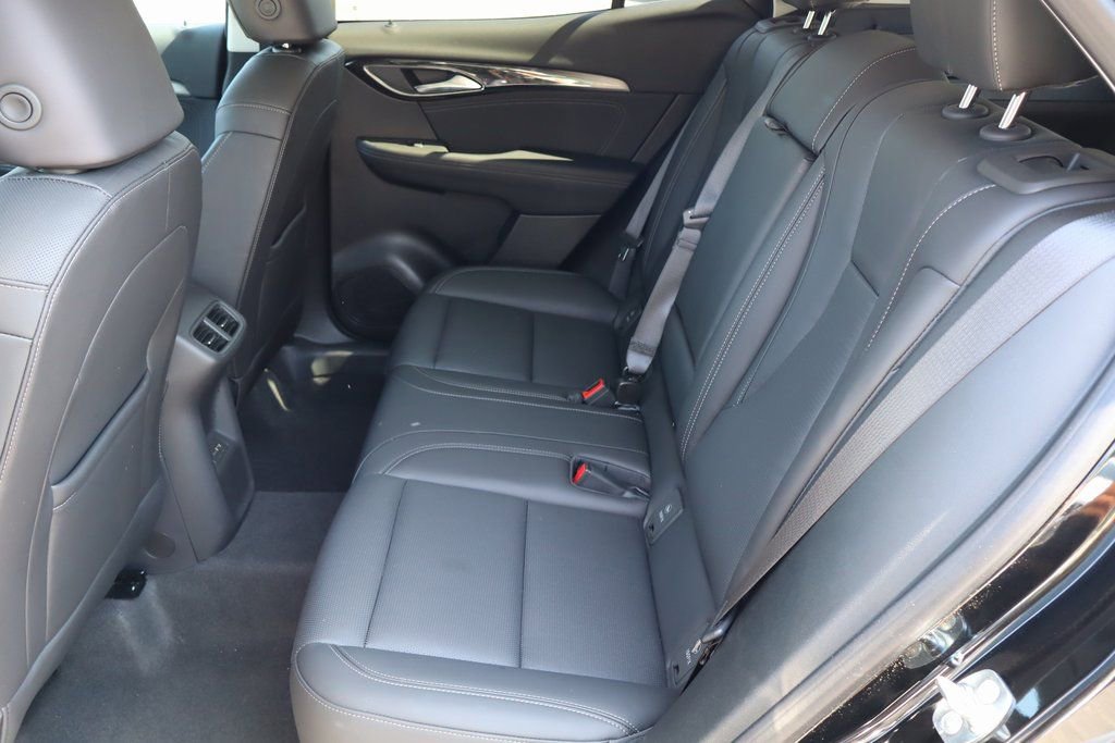 2025 Buick Envision Preferred - Photo 21