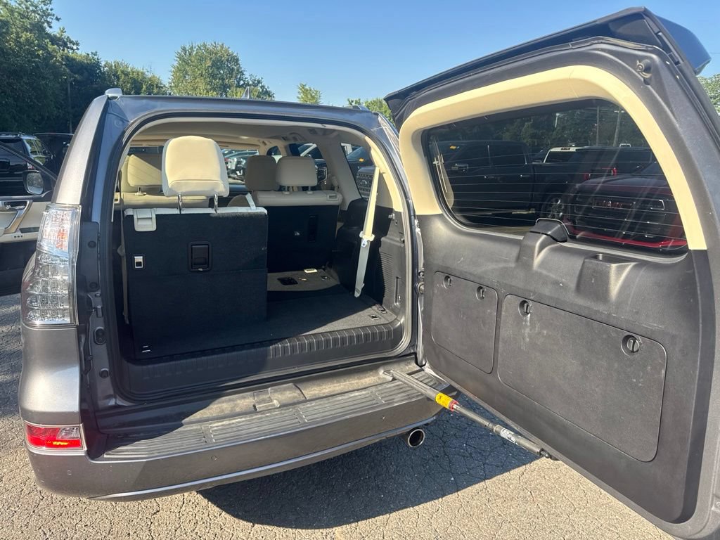 2021 Lexus GX Base - Photo 19