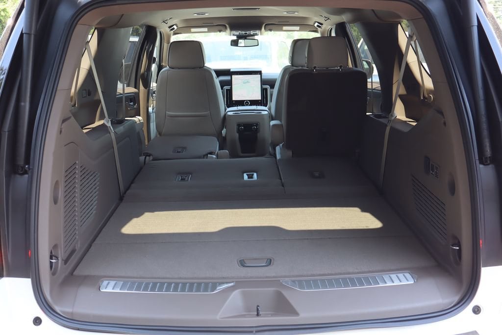 2026 GMC Yukon XL Denali - Photo 24