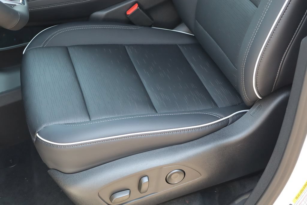 2026 Buick Enclave Sport Touring - Photo 10