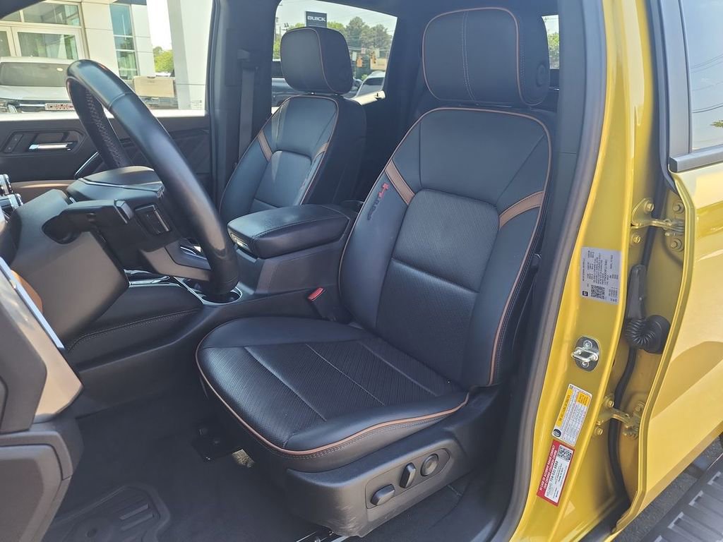 2023 GMC Canyon AT4 - Photo 20