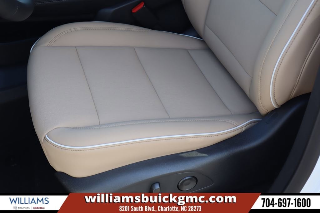 2026 Buick Enclave Preferred - Photo 13