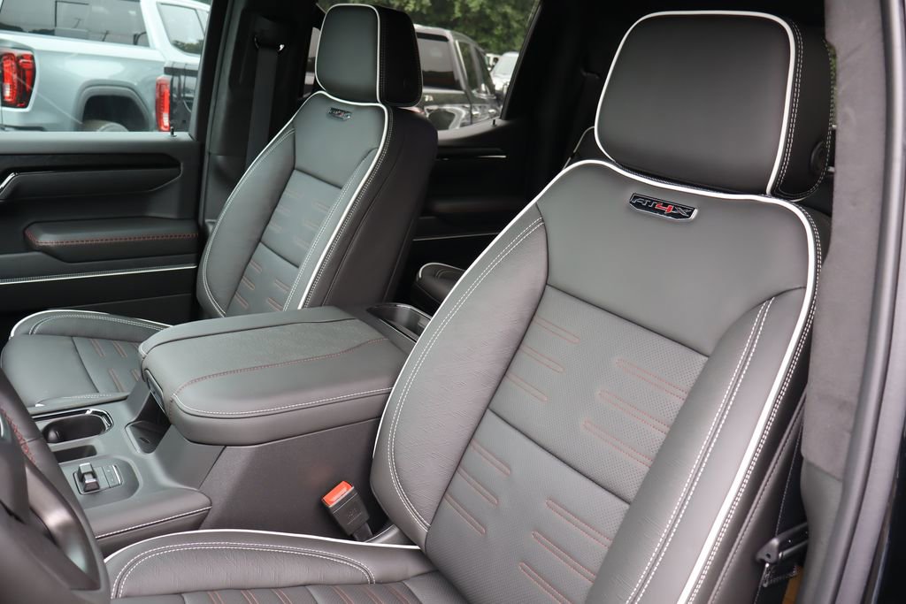 2026 GMC Sierra 1500 AT4X - Photo 14