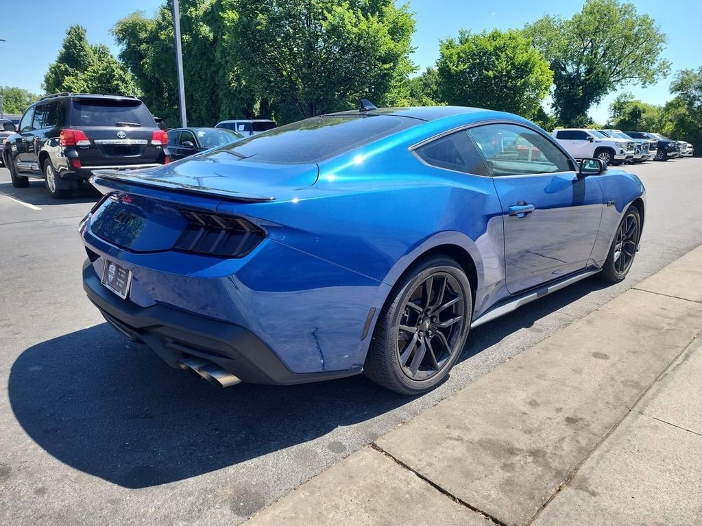 2024 Ford Mustang GT Premium - Photo 8