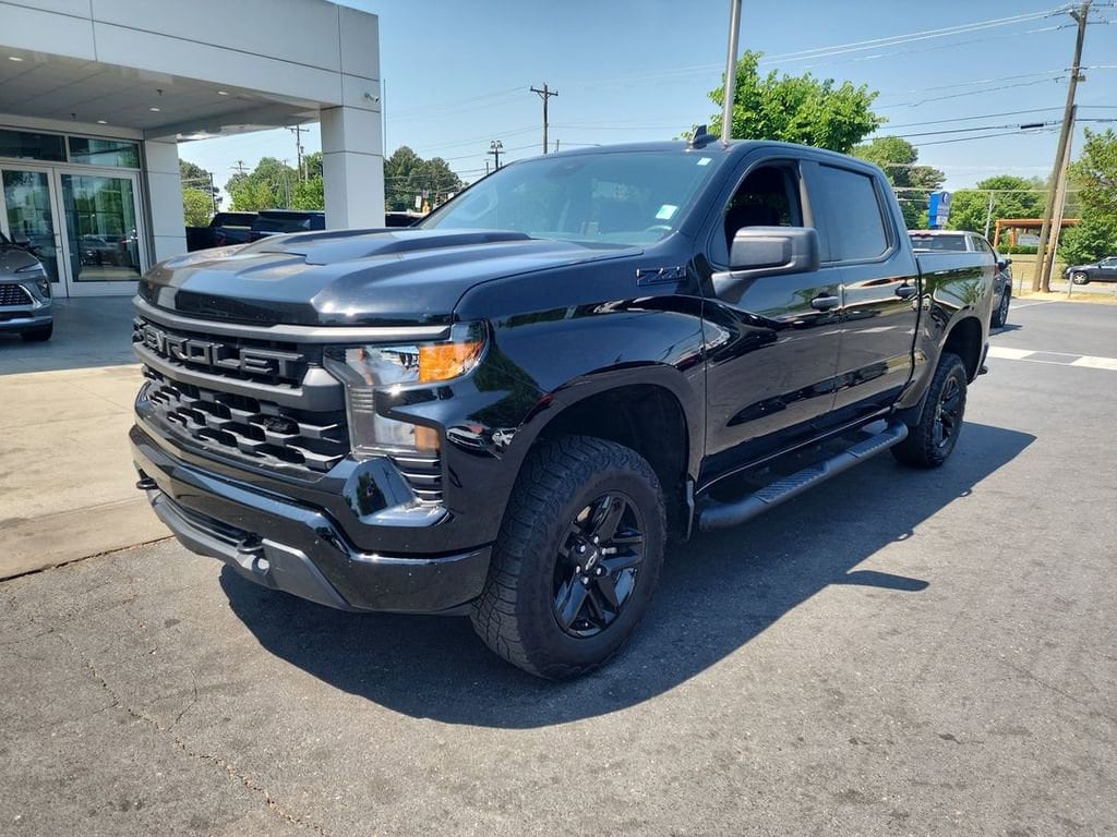 2024 Chevrolet Silverado 1500 Custom - Photo 4