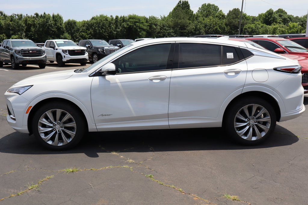 2025 Buick Envista Avenir photo 2