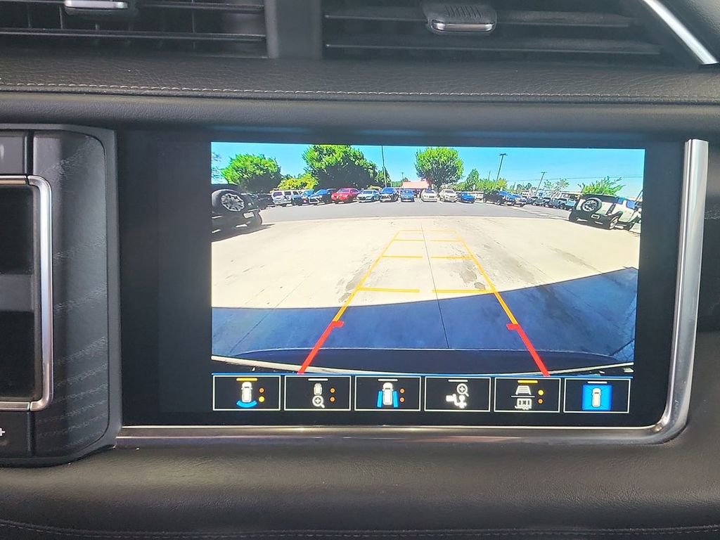 2022 GMC Yukon XL Denali - Photo 15