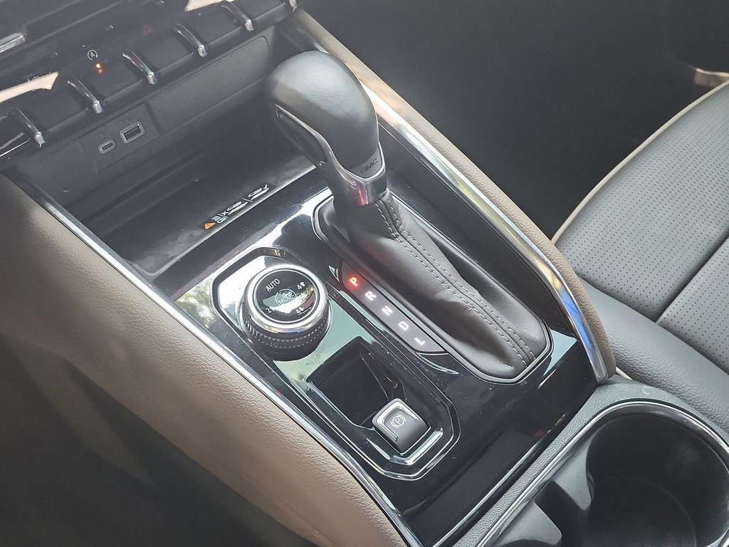 2025 GMC Canyon Denali - Photo 16