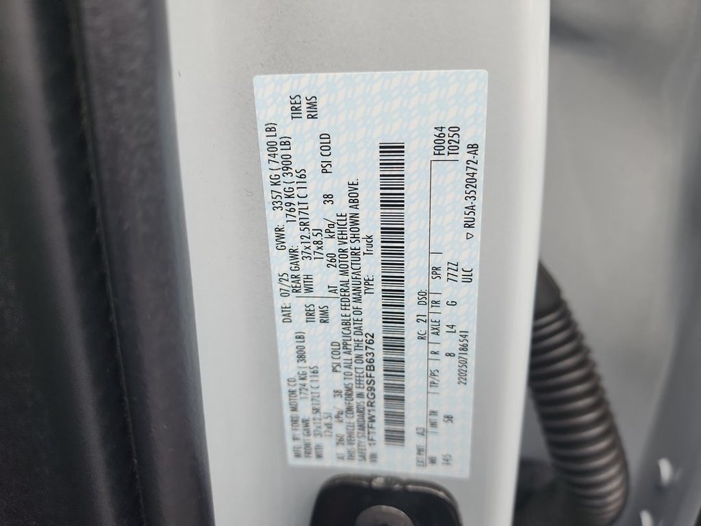2025 Ford F-150 Raptor - Photo 34