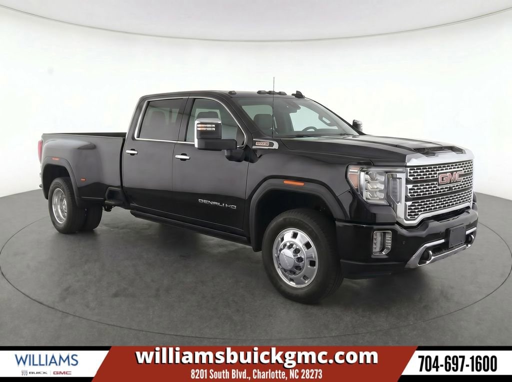 2024 GMC Sierra 4WD Crew Cab Long Box DRW Denali's photo