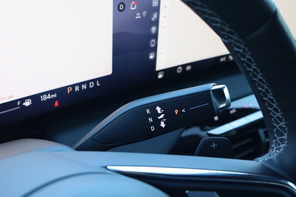 2025 Buick Enclave Preferred - Photo 16