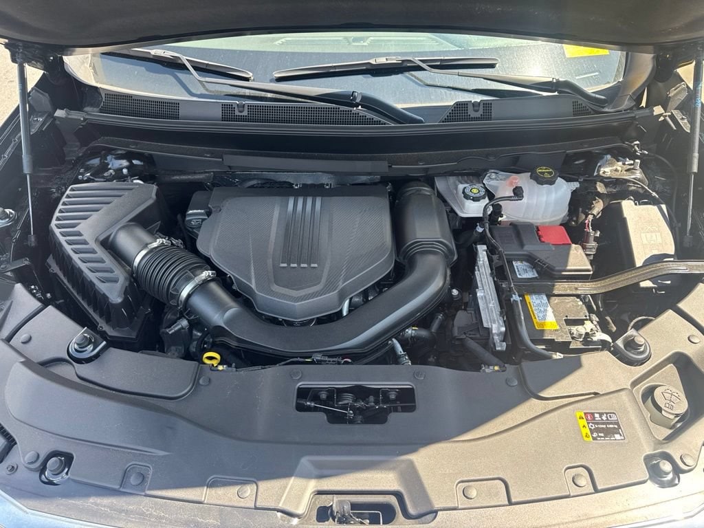 2024 GMC Acadia Denali - Photo 37
