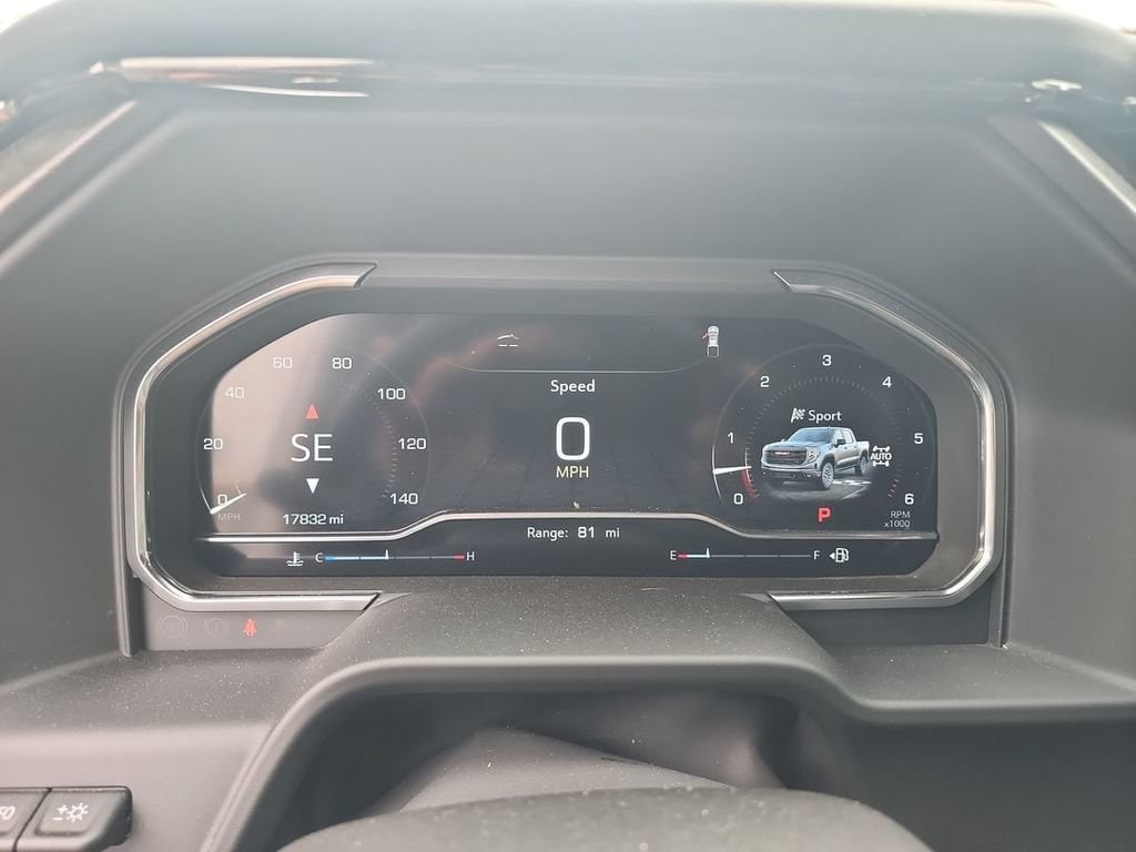 2024 GMC Sierra 1500 AT4 - Photo 10