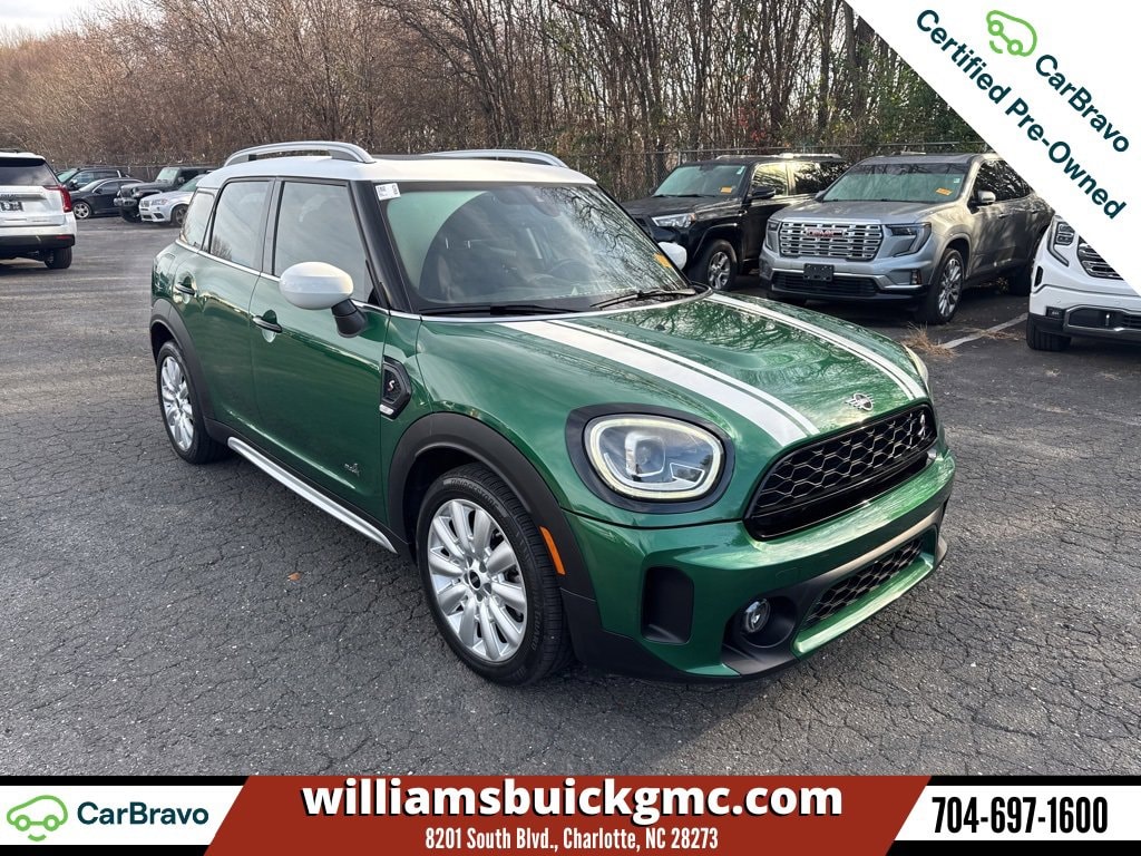 2021 MINI Countryman S's photo