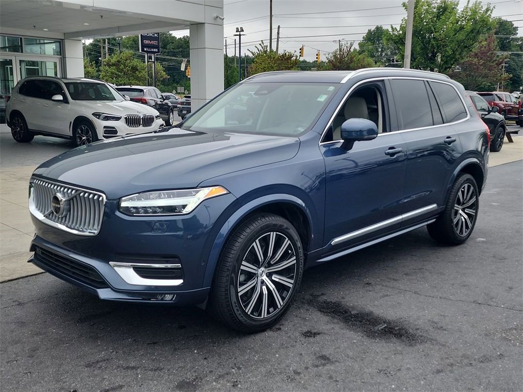 2023 Volvo XC90 Plus photo 4