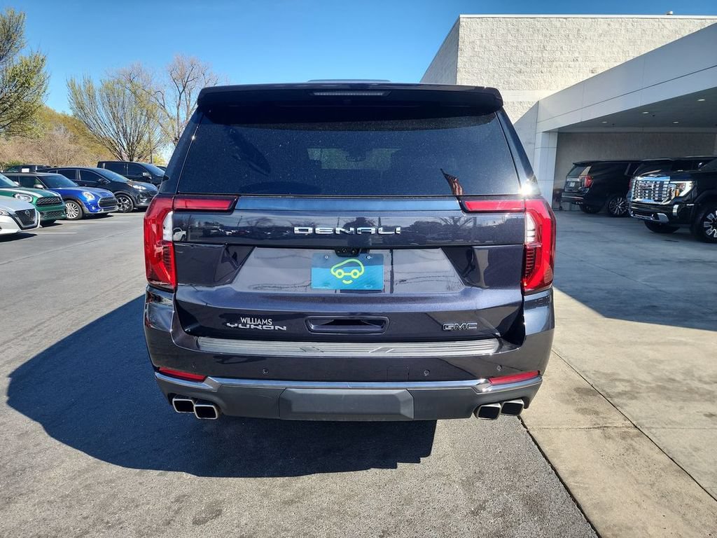 2025 GMC Yukon Denali Ultimate - Photo 7